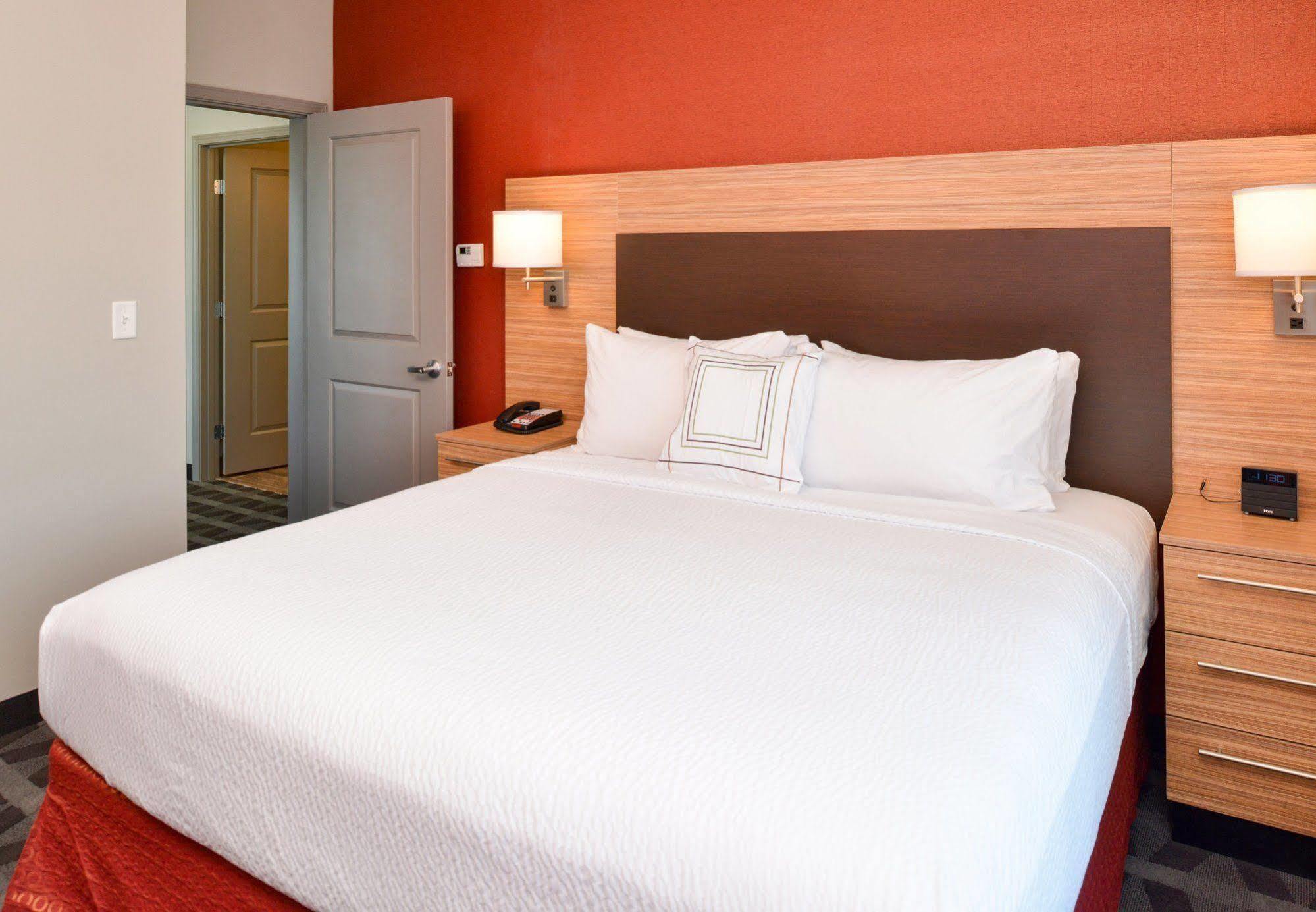 Towneplace Suites By Marriott Laplace Ngoại thất bức ảnh